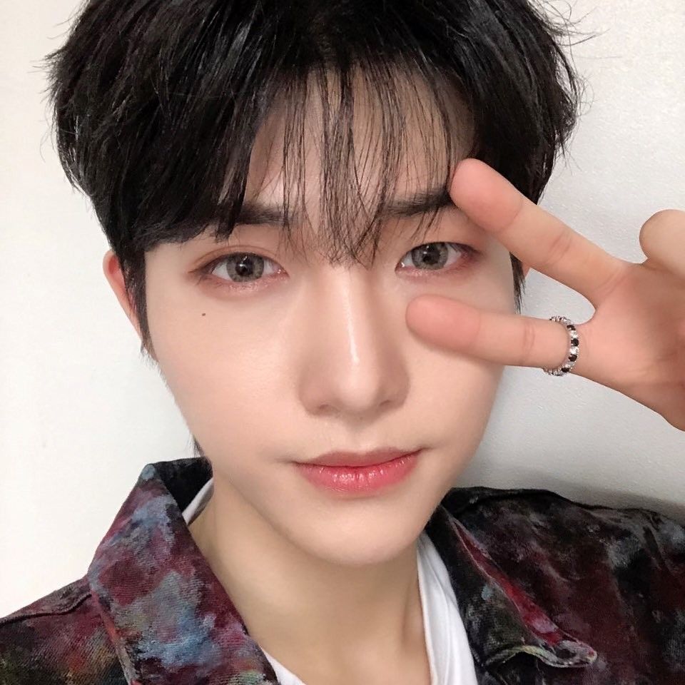 Popular profile image of Sehyeon (DKZ) selected by votes