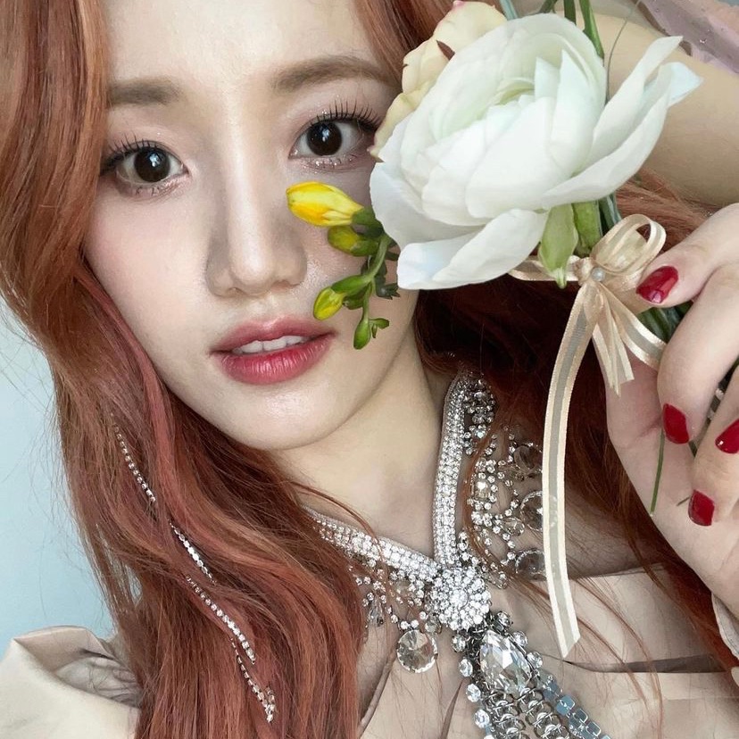 Shining profile picture of Haeyoon (Cherry Bullet) on today's Choeaedol