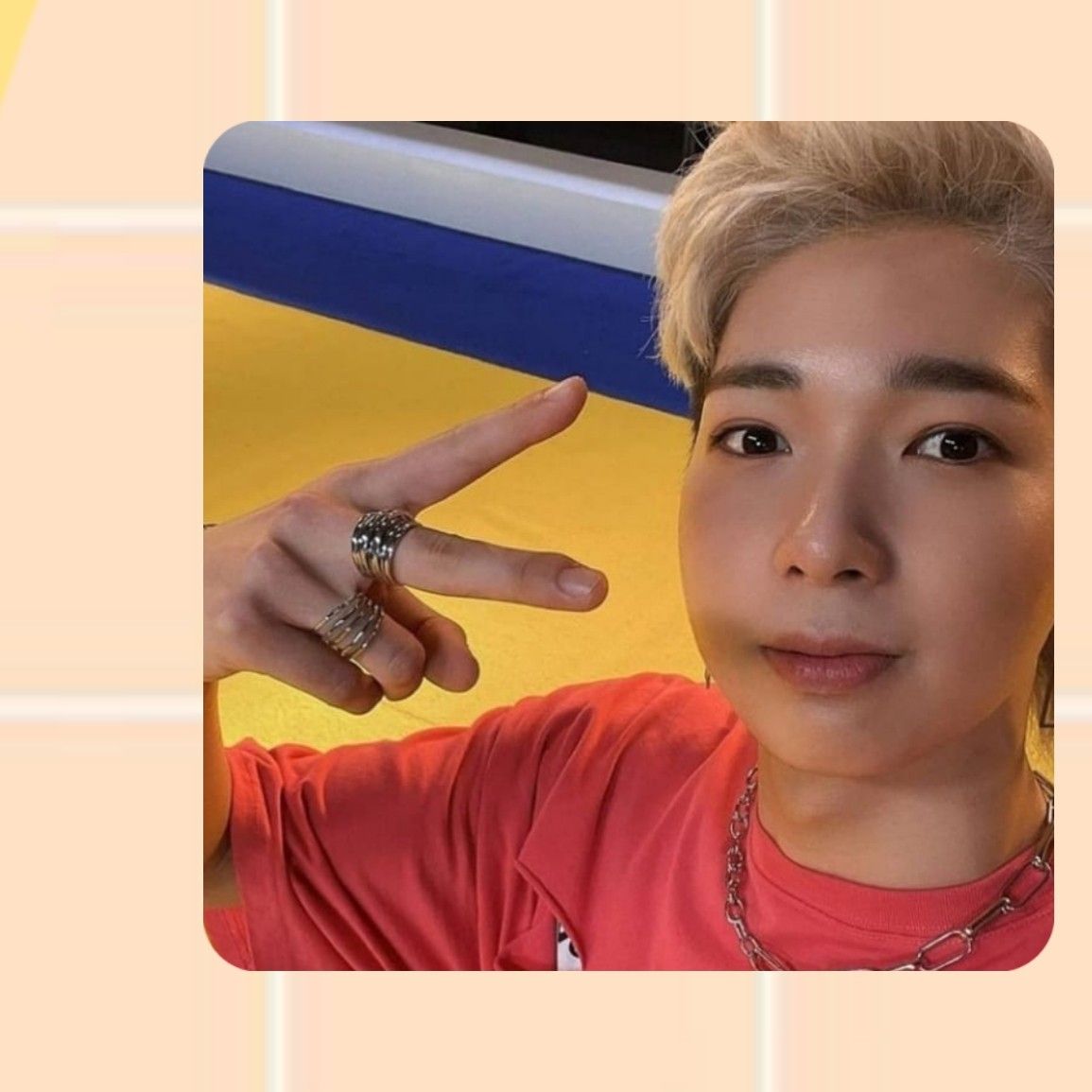 Popular profile image of Leo selected by votes