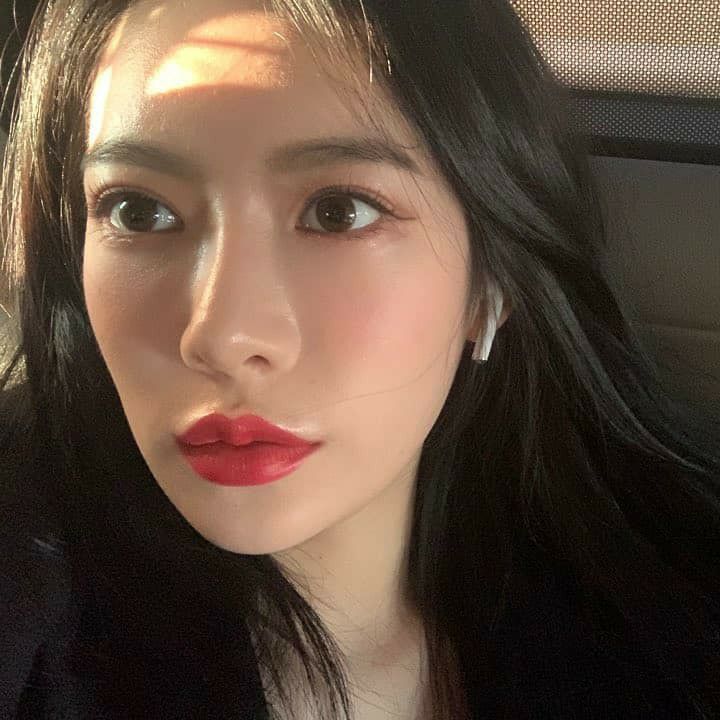 Shining profile picture of Yaebin (HINAPIA) on today's Choeaedol