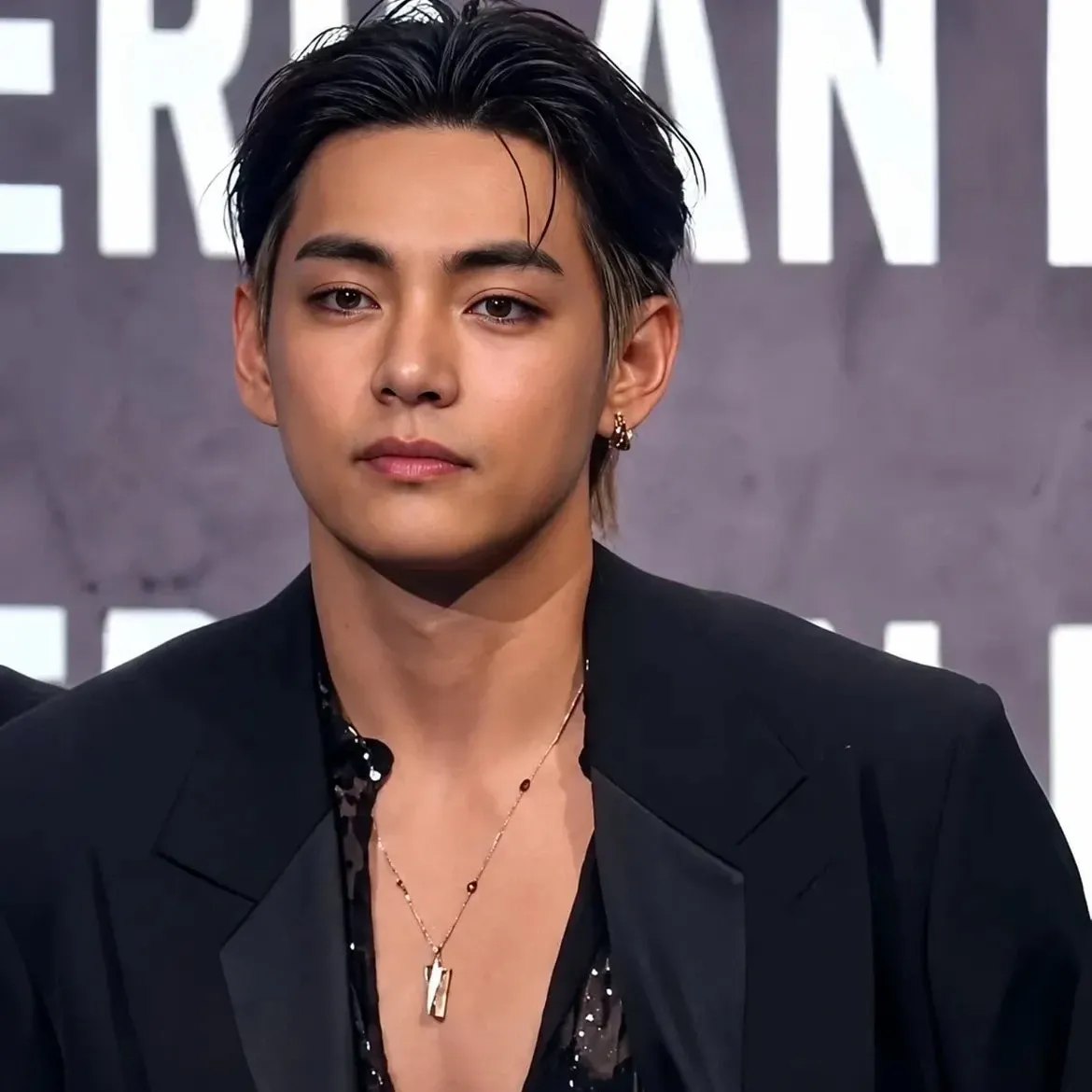 뷔